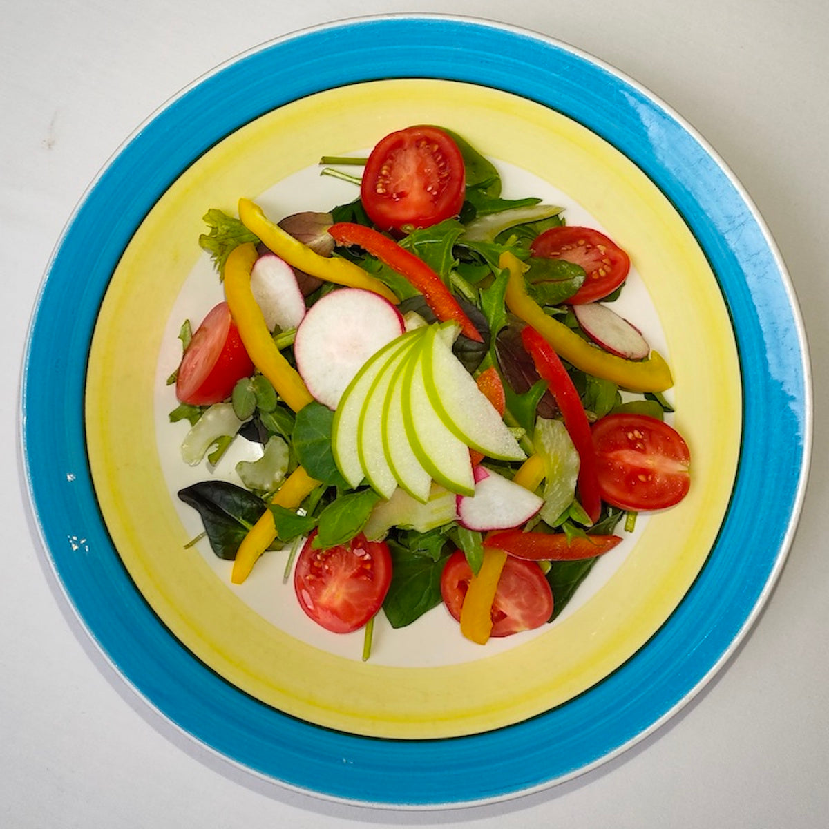 Green Salad with a Mix of Raw Vegetables