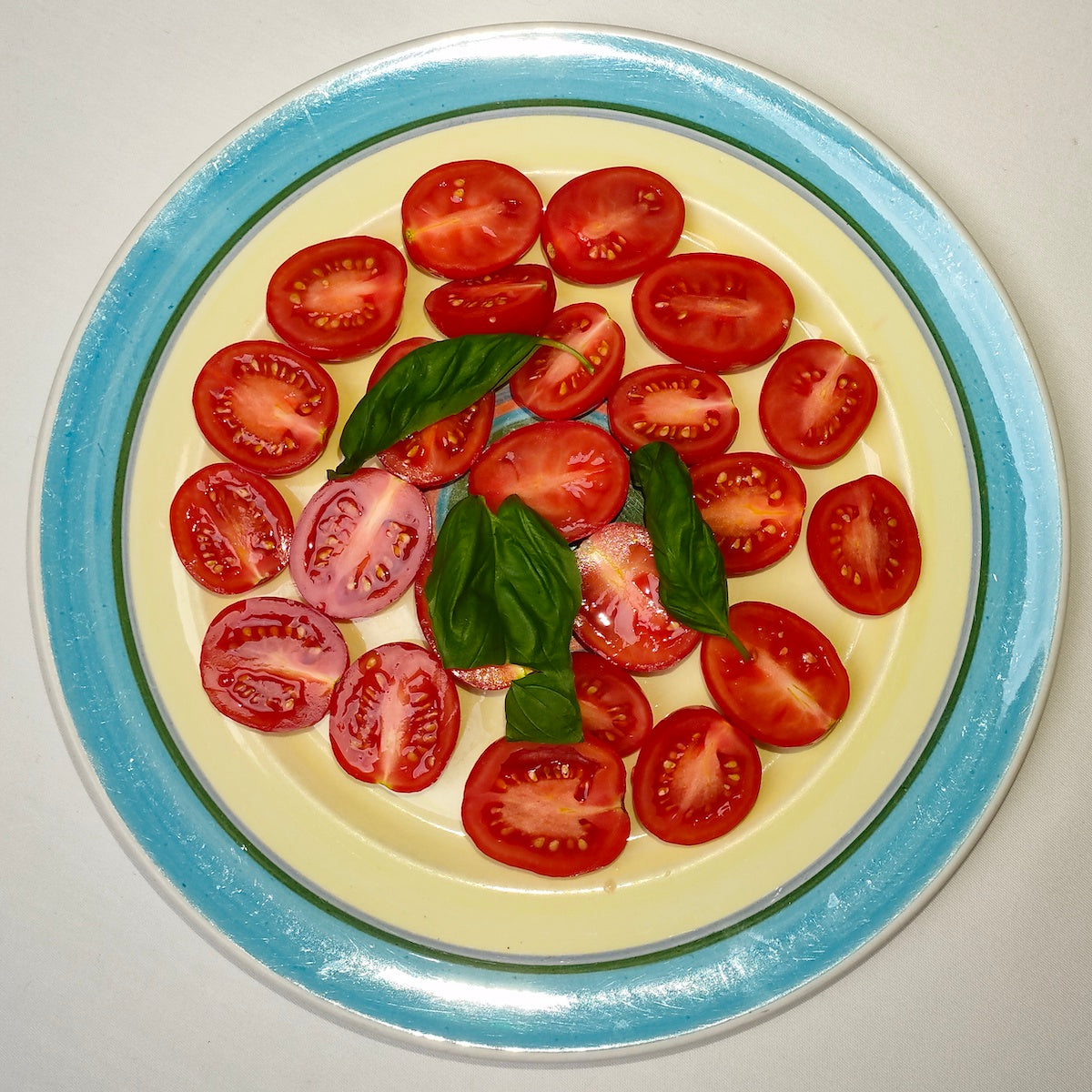 Sicilian Tomatoes Salad (VEGETARIAN) (VEGAN)