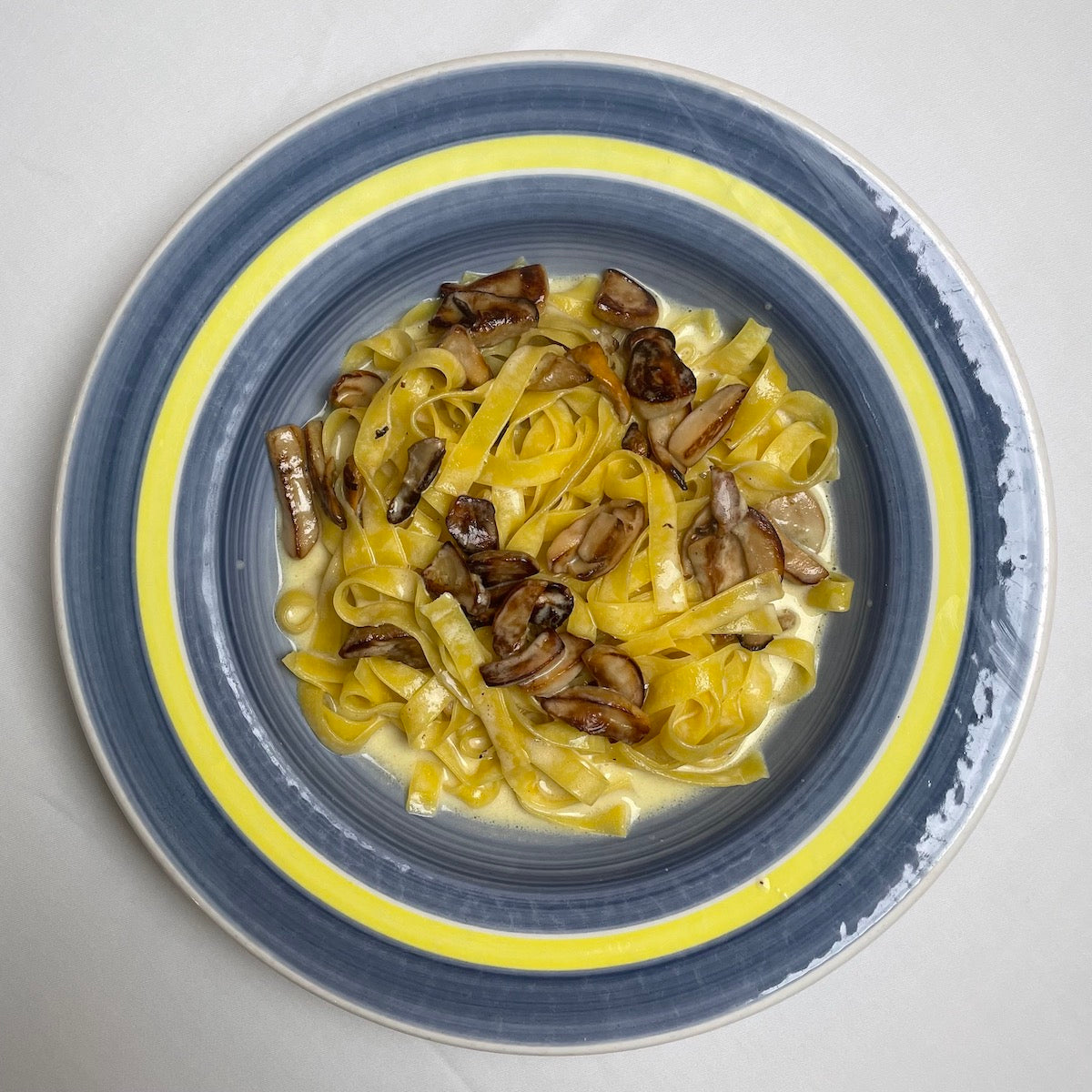 Homemade Tagliatelle Alfredo with Mushrooms (VEGETARIAN)